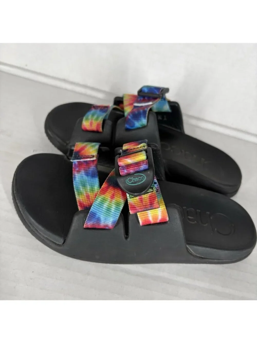 Chaco Youth Kid Size 1 Rainbow Dark Tie Dye Chillos Slip On Sport Slide Sandals